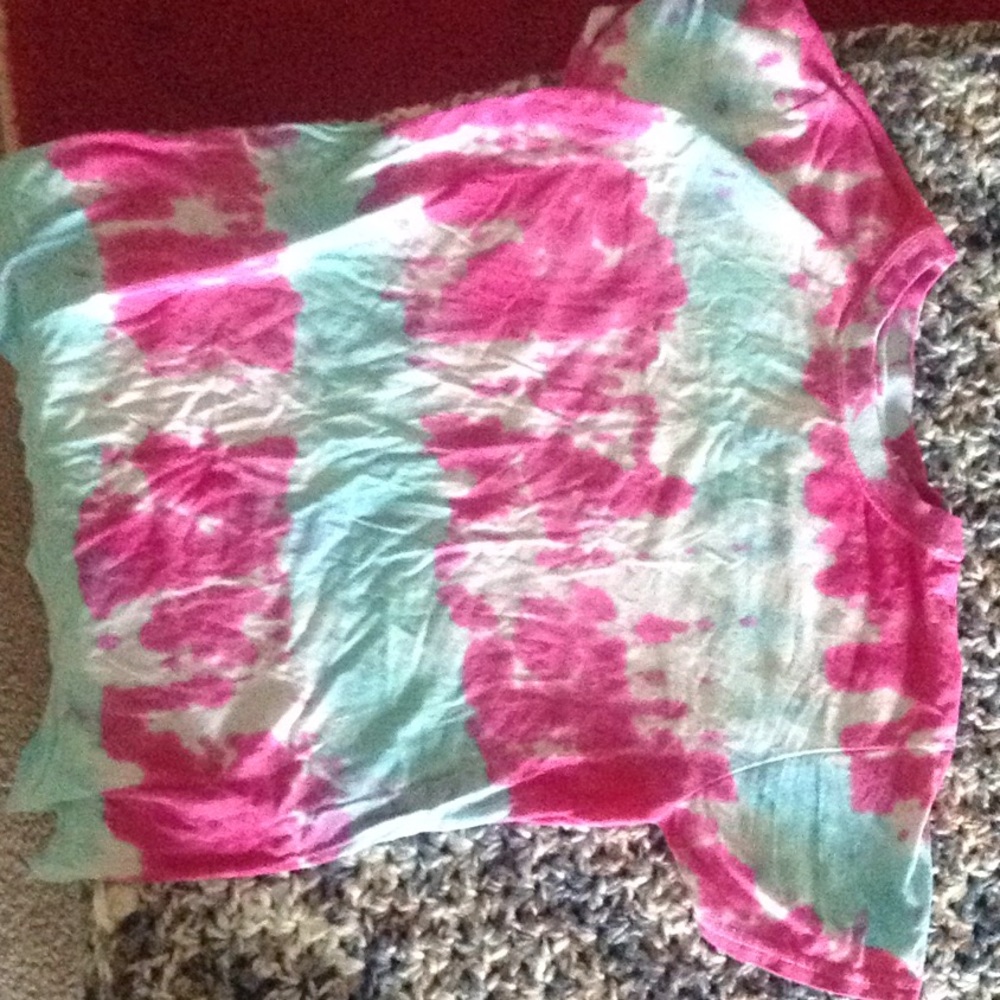 Tie die shirt